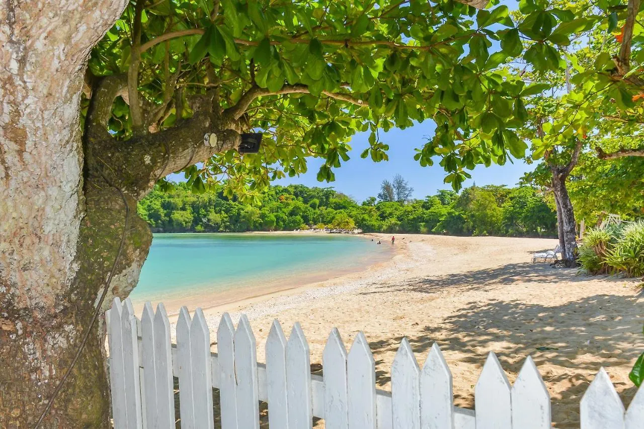 Sand And Tan Beach Hotel Ocho Rios Jamaika